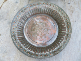 VERKOCHT Antieke ronde roodkoperen schaal fruitschaal - 35 cm