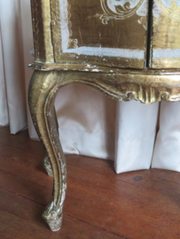 VERKOCHT Brocante Italiaans Florentijns kastje goud