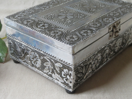 VERKOCHT Vintage zilver sieradendoos met spiegel
