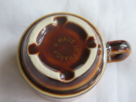 VERKOCHT Vintage bistro kop en schotels, Made in France, set van 2 stuks