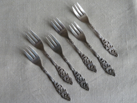 VERKOCHT Verzilverde ajour gebakvorkjes Gero, Georg Nilsson, set van 6 stuks