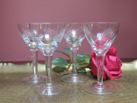 Oude likeurglazen gegraveerd - set van 4