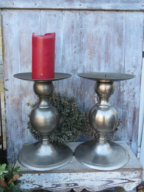 Zeer grote oude zilver metalen kandelaar - 40 cm hoog (prijs per stuk)