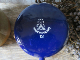 Oude emaille donkerblauwe melkkan