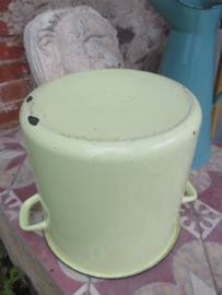 VERKOCHT Brocante Franse gele emaille emmer met deksel