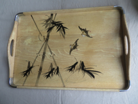 Vintage bamboe dienblad met vogels
