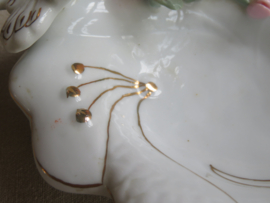 Brocante porseleinen zeepbakje schaaltje met vlinder