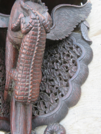 VERKOCHT Groot antiek houten hoek console - handgesneden Indonesisch teakhout - 50 cm
