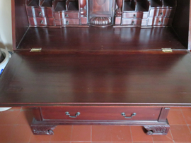 VERKOCHT Oude klassieke secretaire bureau