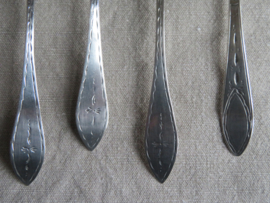 VERKOCHT Antieke Hollandse zilveren theelepels uit 1815 - set van 6