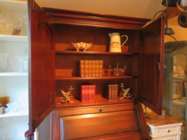 VERKOCHT Teakhouten secretaire kast