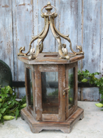 VERKOCHT Brocante windlicht lantaarn hout metaal en glas, 50 cm hoog