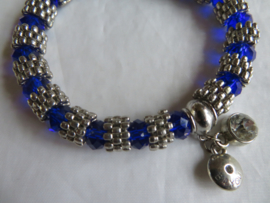VERKOCHT Nieuwe Bayou armband zilver met blauwe geslepen stenen