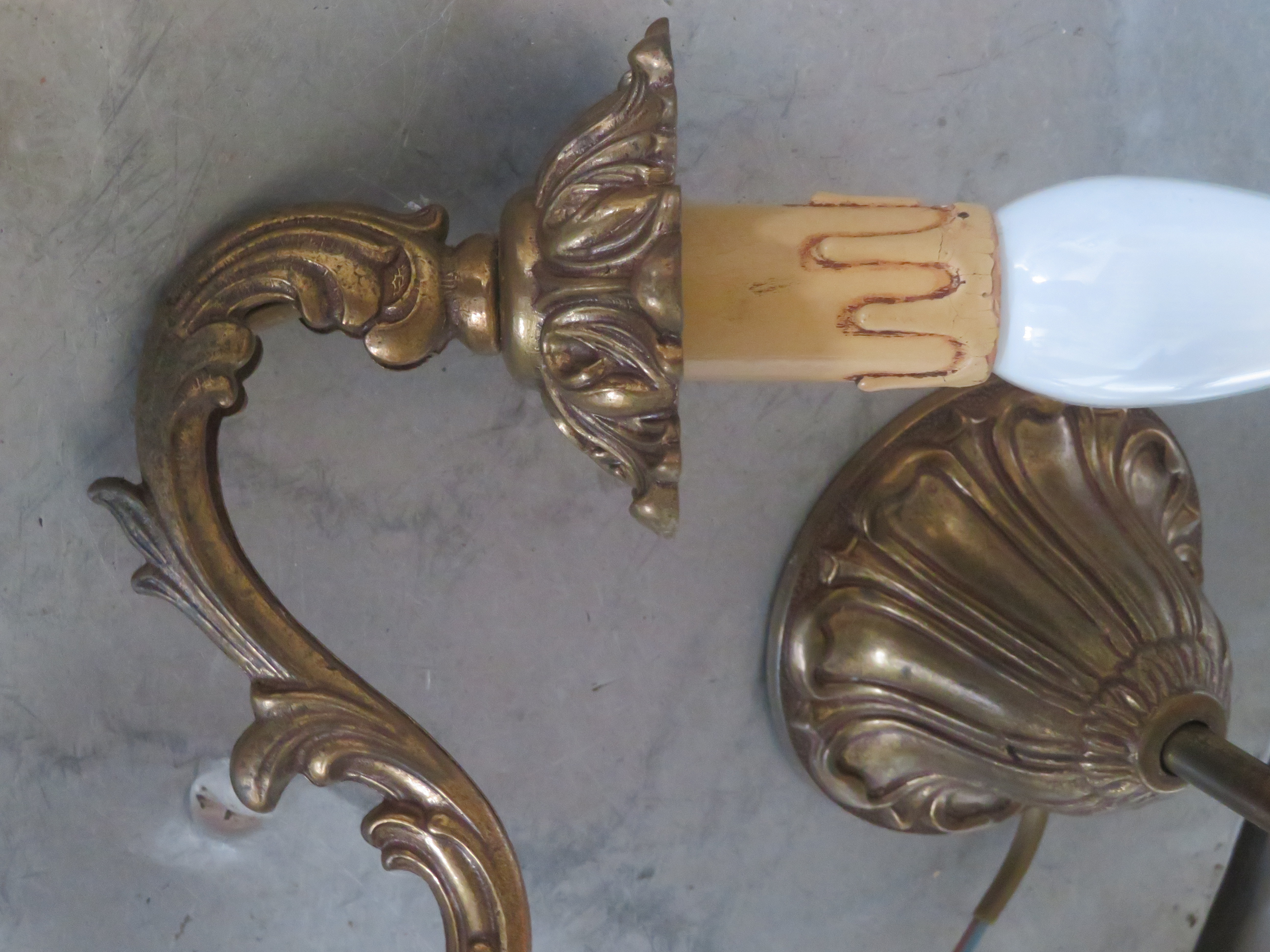 Oude Franse koperen kroonluchter hanglamp - 3-lichts