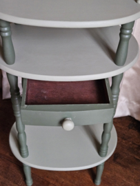 VERKOCHT Brocante Frans telefoontafeltje etagere plantentafel