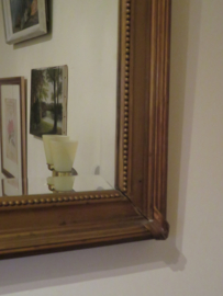 VERKOCHT Antieke spiegel in houten lijst met strik - 75 x 59 cm