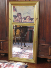 Brocante spiegel in goud lijst met cherubijnen van Rafael - 109 x 65 cm