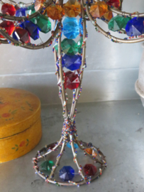VERKOCHT Brocante Marokkaanse 5-armige metalen kandelaar met gekleurde kralen