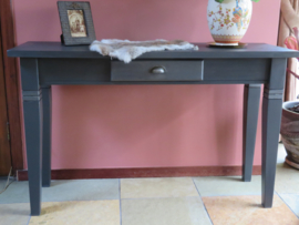 VERKOCHT Brocante antracietgrijze houten sidetable side table, 1.20m 