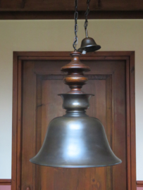 VERKOCHT Grote antieke industriele hanglamp met koperen kap