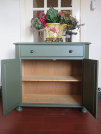 VERKOCHT Brocante groene kast