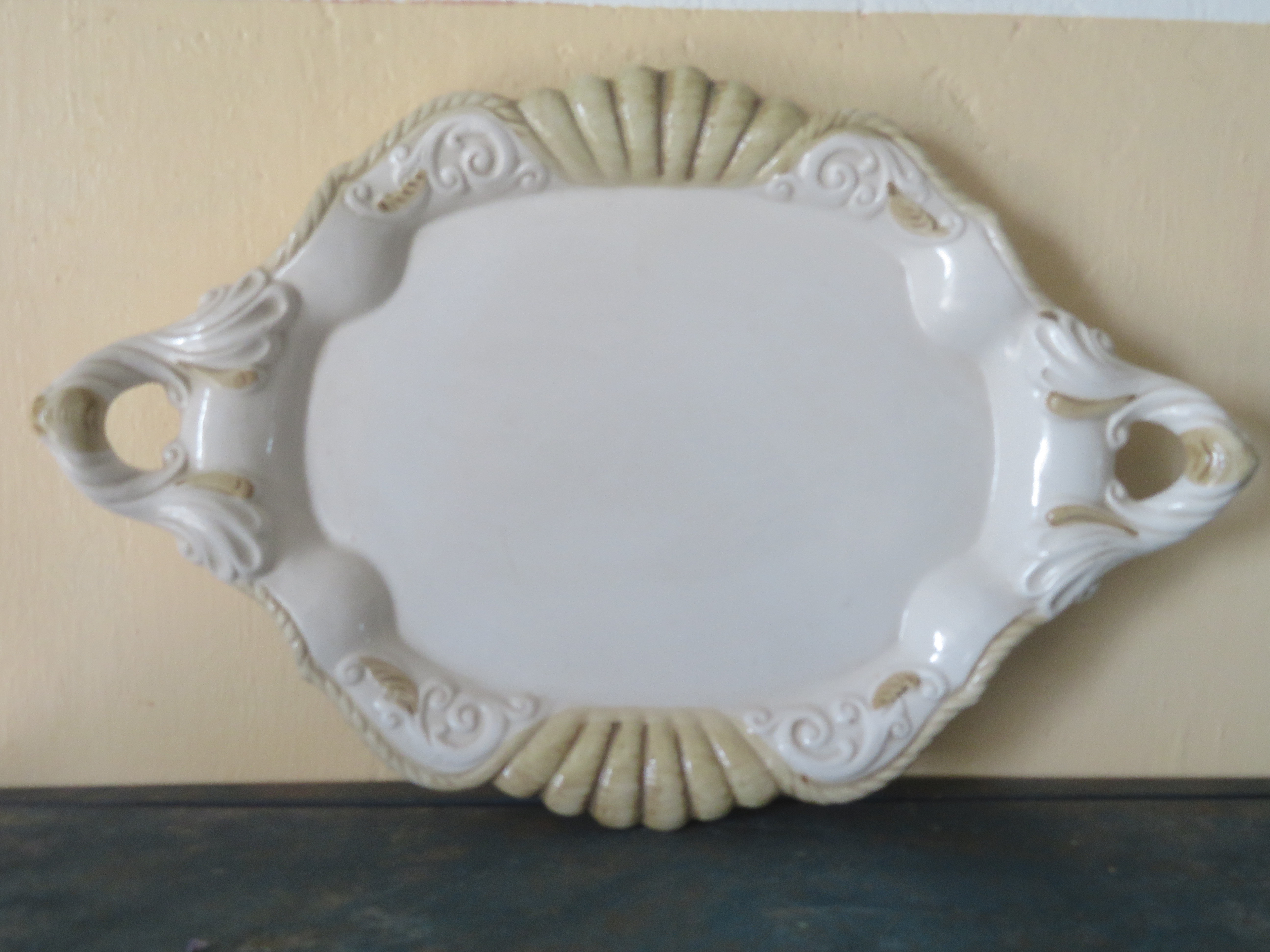 Oude Italiaanse ovale serveerschaal Capodimonte - 41 x 27 cm