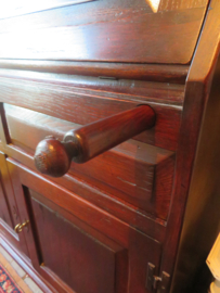 VERKOCHT Teakhouten secretaire kast