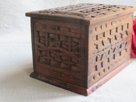 VERKOCHT Vintage teakhouten sigaretten dispenser - handgemaakt