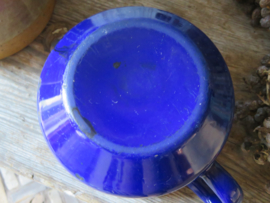 Oude blauwe emaille koffiepot en koffiemok, set van 2