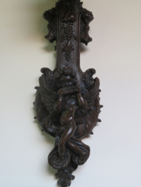 VERKOCHT Antieke Franse bronsmetalen wandlamp met putti