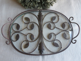 Brocante bruin ijzeren dienblad met glas - 47 x 30 cm