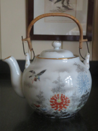 Oude Japanse Kutani porseleinen theepot met zeef