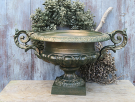 Antieke Franse gietijzeren jardiniere met oren