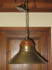 VERKOCHT Vintage industriele hanglamp met koperen kap
