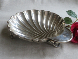 VERKOCHT Oude verzilverde schelp schaal - 24 x 21 cm