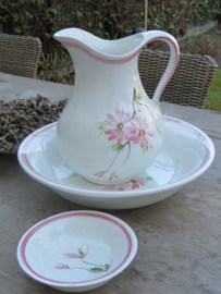 verkocht * Brocante lampetstel op houten standaard met spiegel