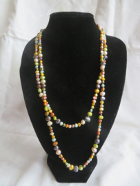 Vintage lange parelketting multicolour - 64 cm