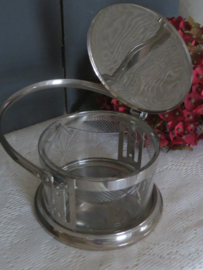 Oude gegraveerde glazen parmezaan pot / confiture pot in metalen houder