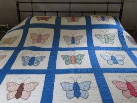 VERKOCHT Oude Amerikaanse patchwork quilt uit 1936, 200x240cm