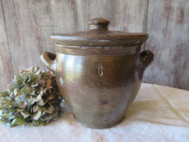 Oude Franse confit pot met deksel - 15 cm (artikelnr. 112)