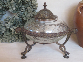 Vintage kristallen bonbonniere potpourri schaal in bruine metalen houder