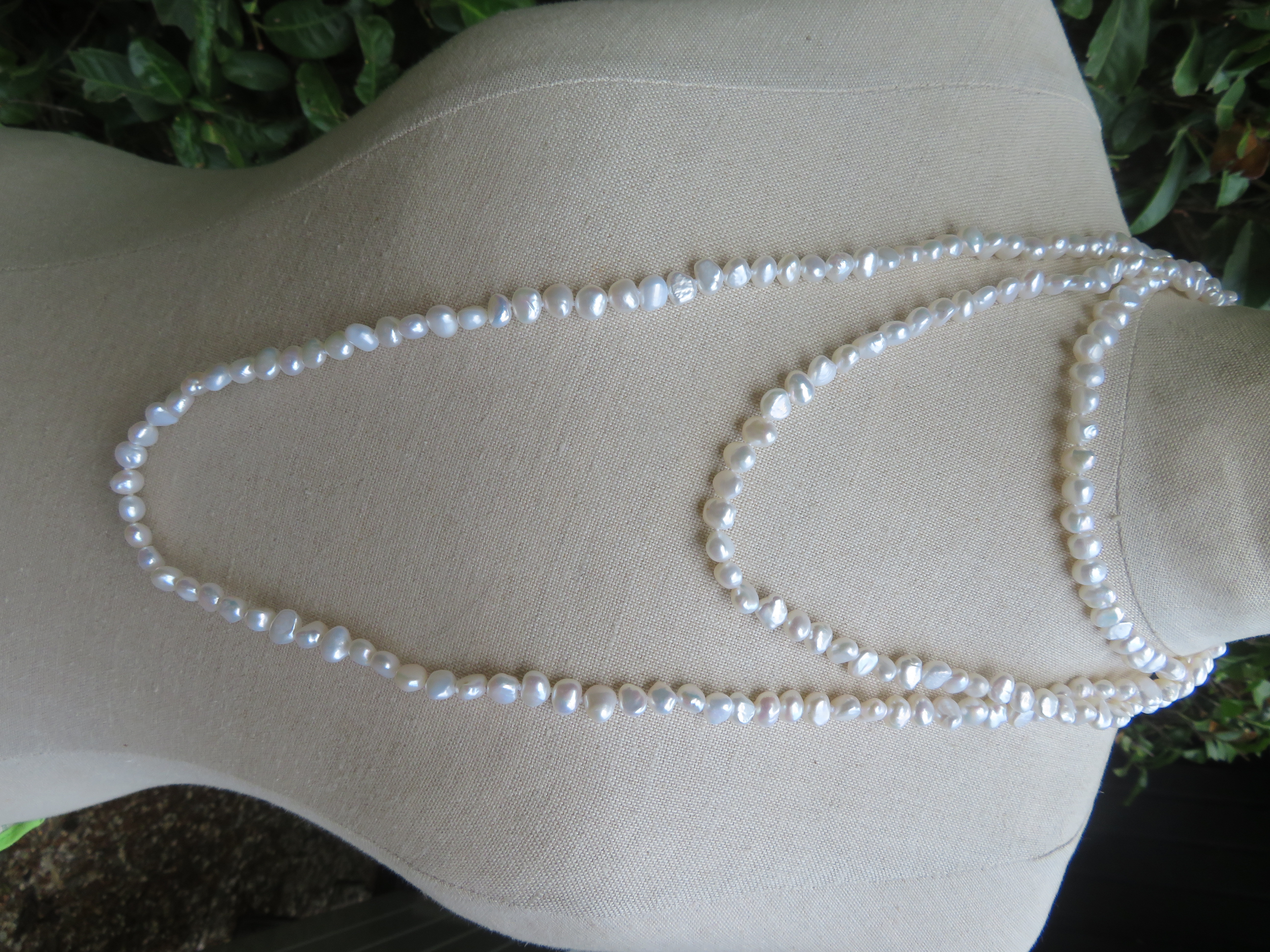 VERKOCHT Vintage lange parelketting - 180 cm