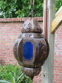 Oude Marokkaanse lamp met blauw en okergeel bewerkt glas (artikelnr. 02)