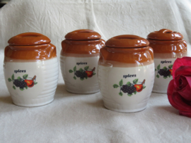 Vintage aardewerk kruidenpot met deksel (spices) - (prijs per stuk)