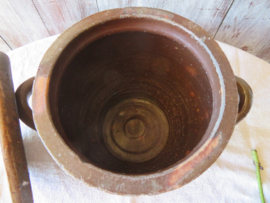 Oude Franse confit pot met deksel - 15 cm (artikelnr. 112)