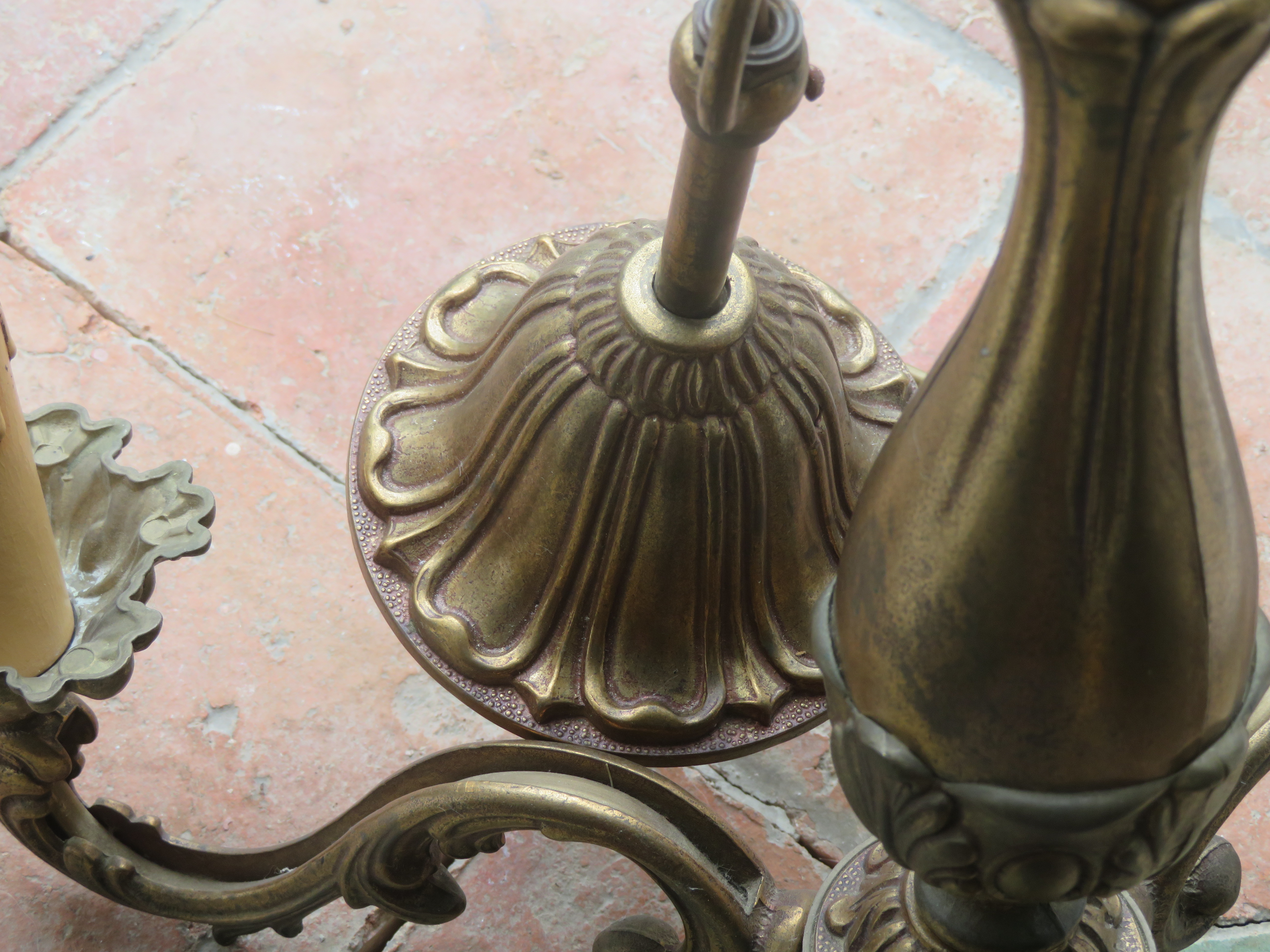 Oude Franse koperen kroonluchter hanglamp - 3-lichts