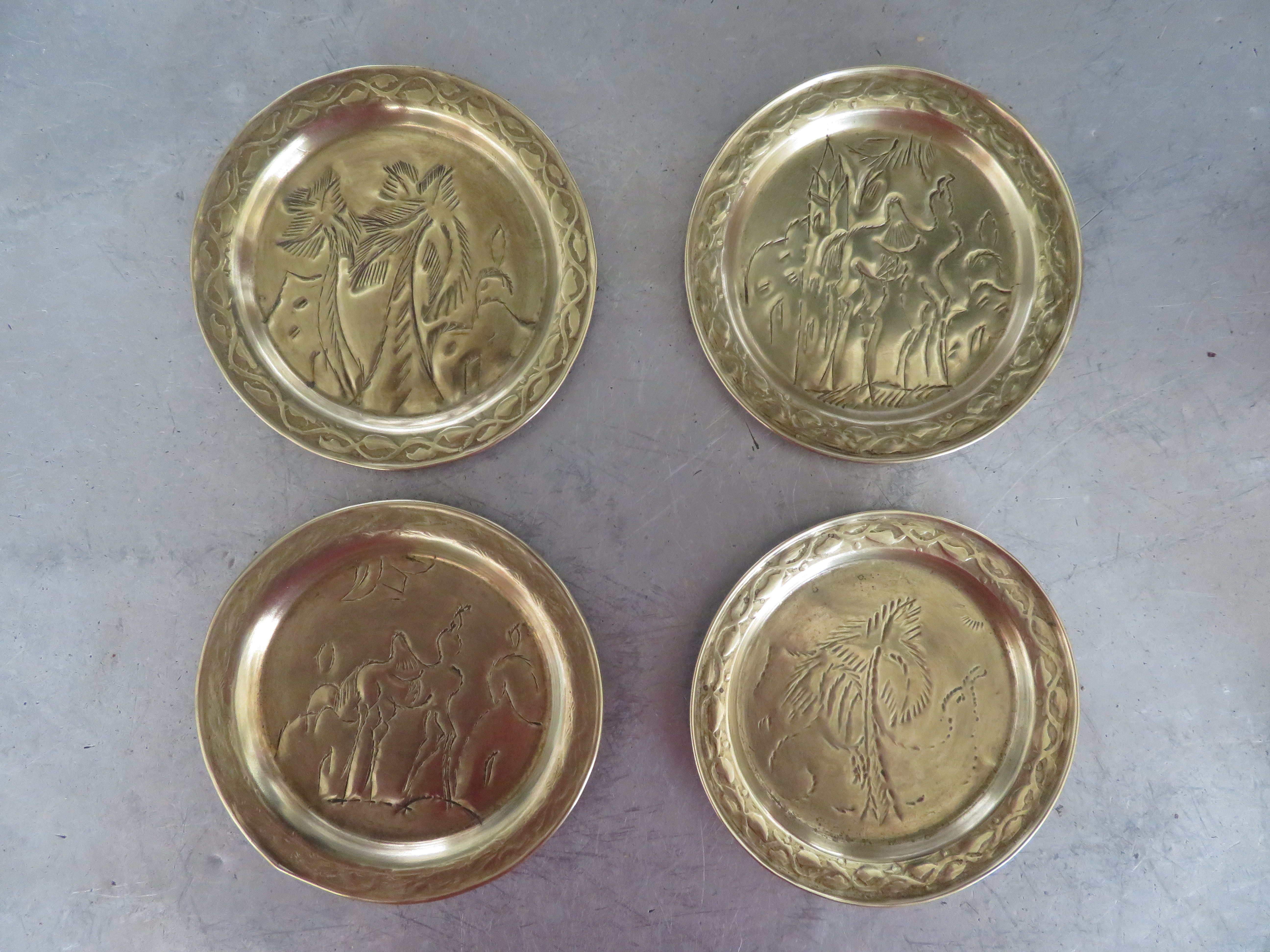 Antieke oosterse messing koperen onderzetters 9 cm - set van 4