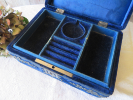 VERKOCHT Antieke Franse blauw fluwelen sieradendoos sieradenkist