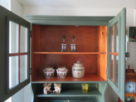 VERKOCHT Groene grenen buffetkast