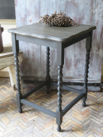 VERKOCHT Antieke brocante Engelse houten bijzettafel plantentafel